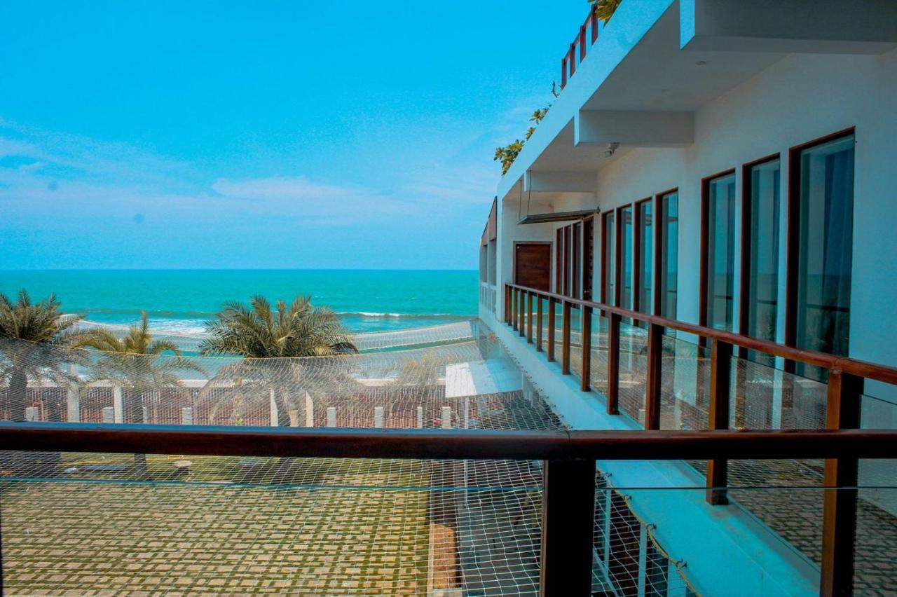 Umino Beach Resort Madrás Exterior foto