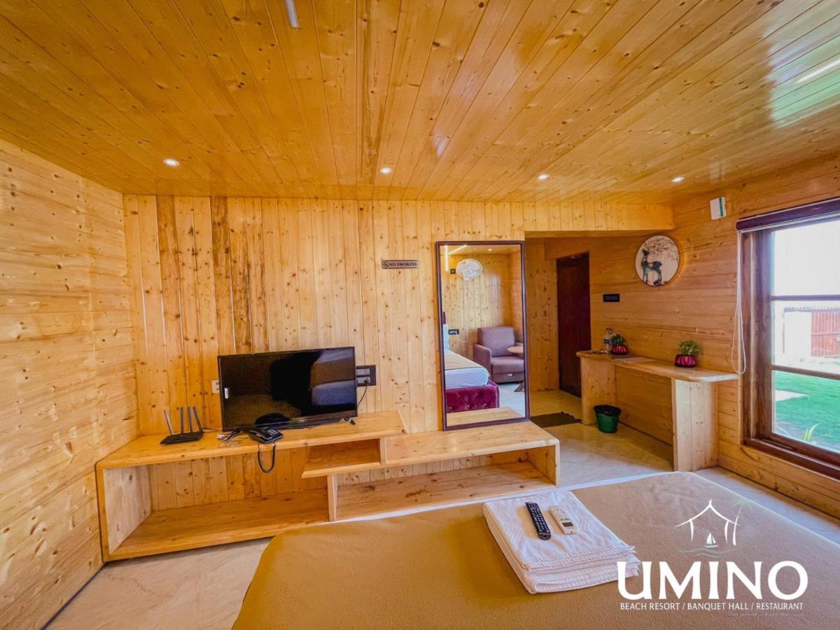 Umino Beach Resort Madrás Exterior foto