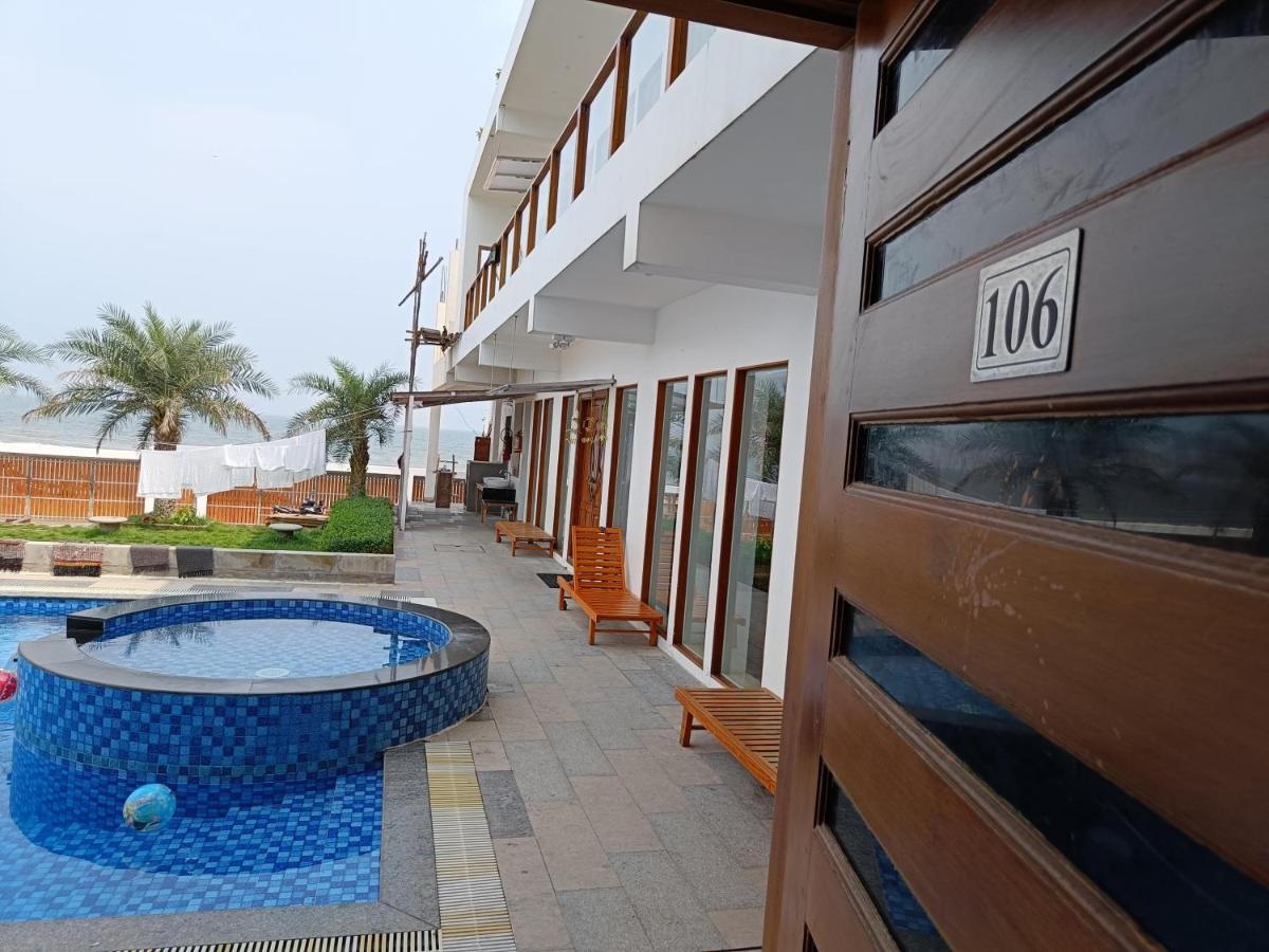 Umino Beach Resort Madrás Exterior foto